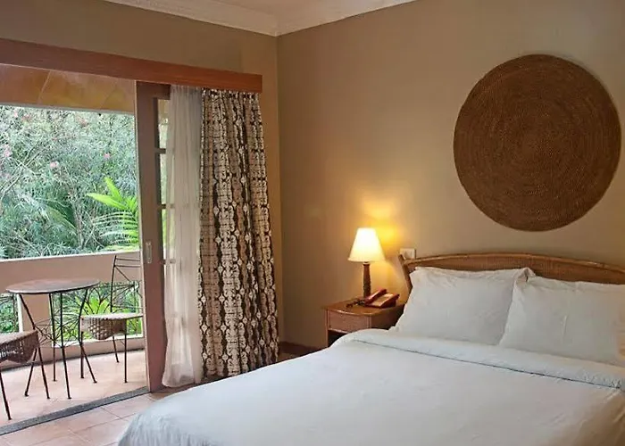Elsalvador Hotel Maslog (Cebu)